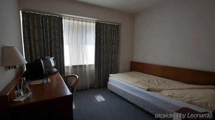 Hotel Elbroich Düsseldorf 3*,