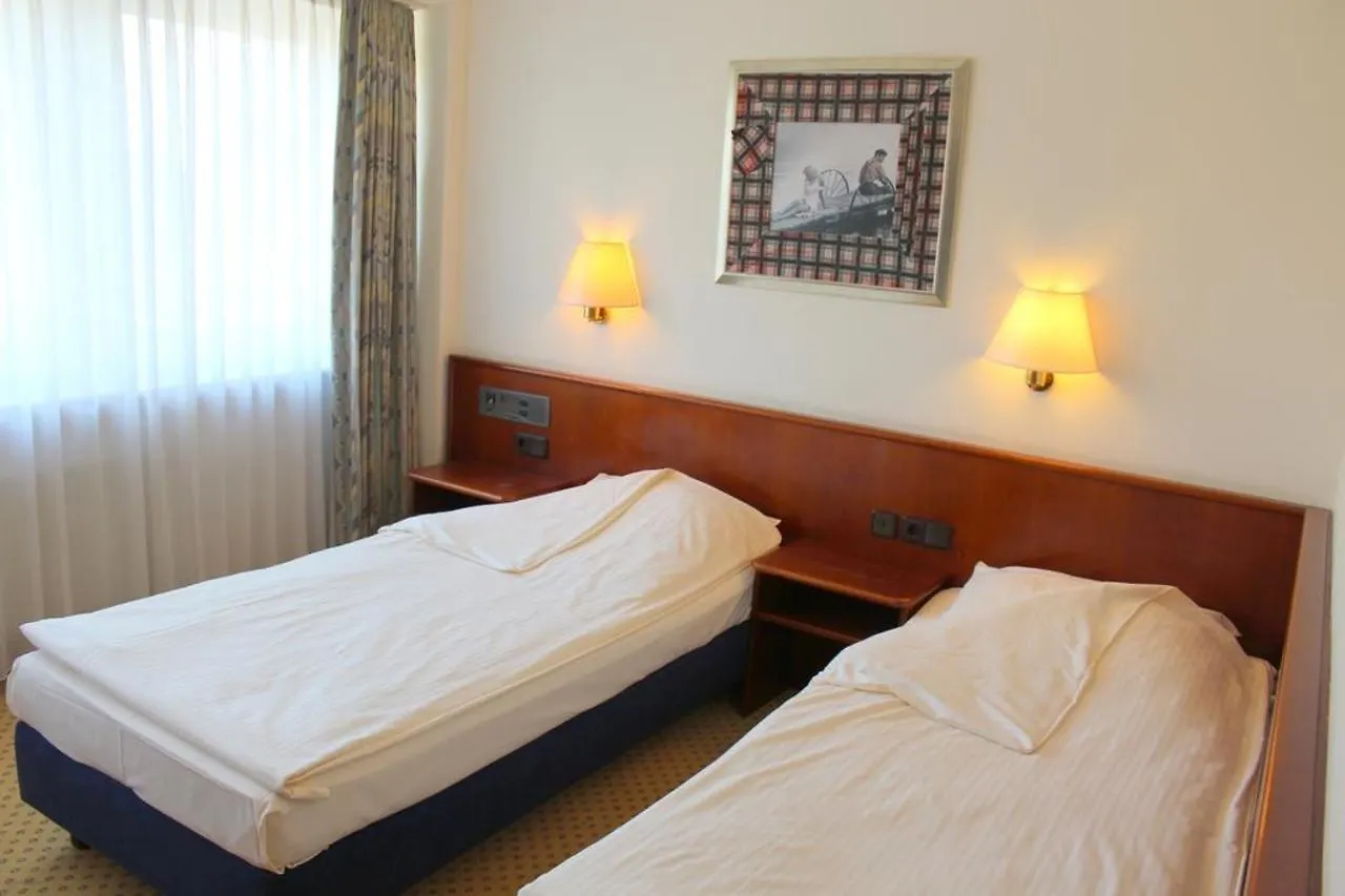 Hotel Elbroich Düsseldorf 3*,